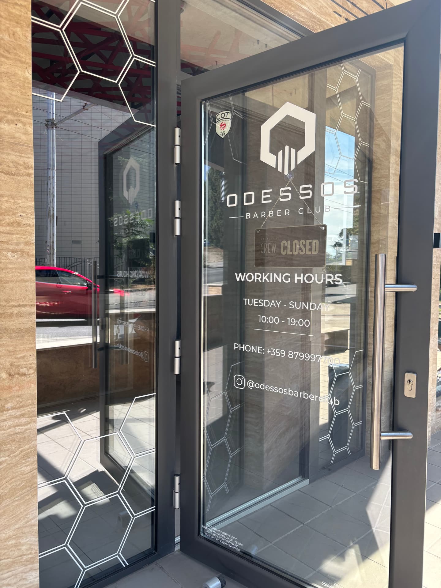 Odessos Barber Club mockup 2